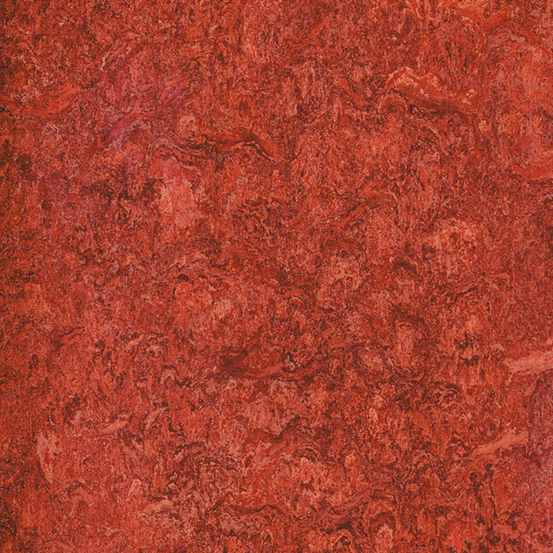 Fläckbeständighet och heterogena golv till låg kostnad