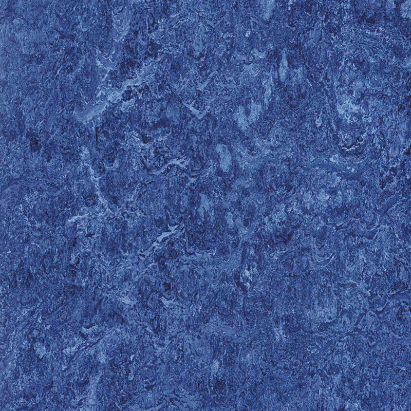 Fläckbeständighet och heterogena golv till låg kostnad