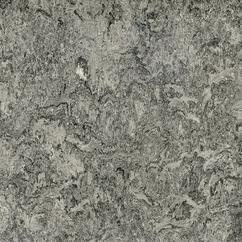 Fläckbeständighet och heterogena golv till låg kostnad