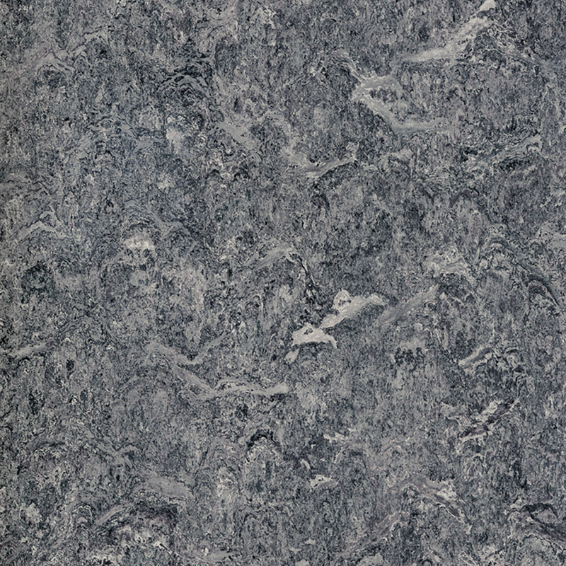 Fläckbeständighet och heterogena golv till låg kostnad